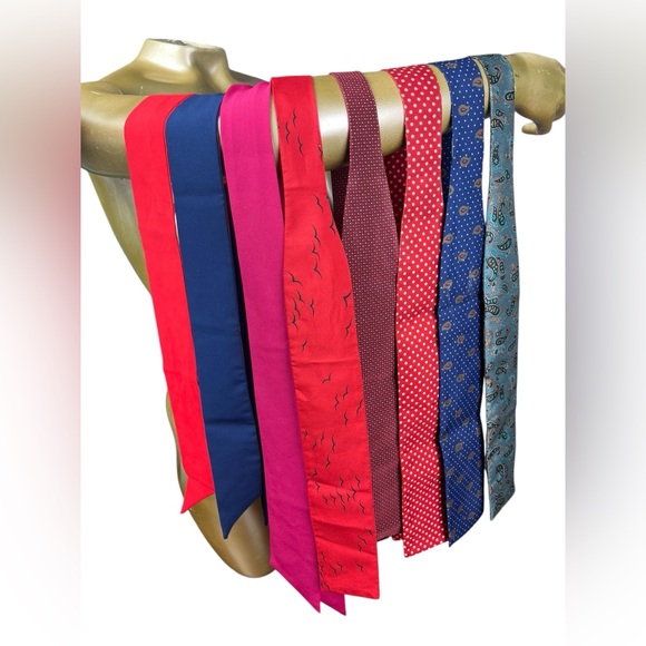 Lot Of 8 Vintage Bow Ties Birds, Dots, Paisley, Solids - Picture 4 of 4